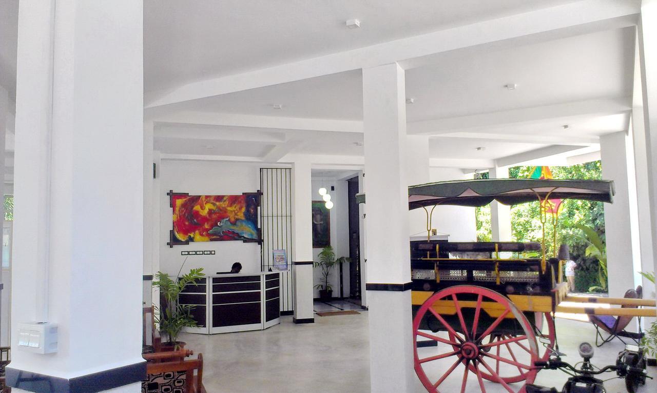 קנדי Eagle'S Residence מראה חיצוני תמונה