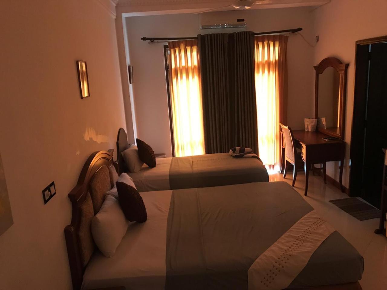 קנדי Eagle'S Residence מראה חיצוני תמונה